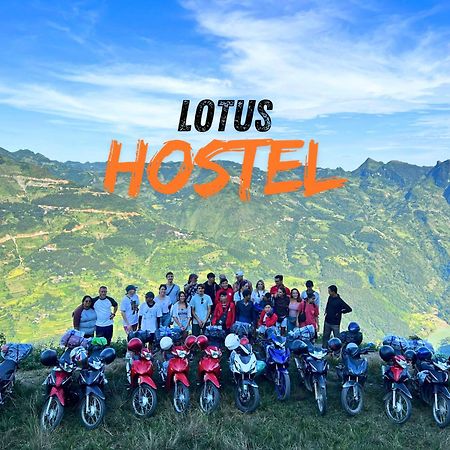 Ha Giang Lotus Hostel Motorbikes Tours Extérieur photo