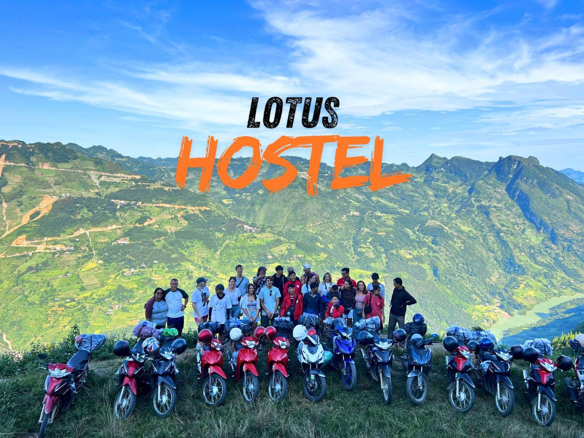 Ha Giang Lotus Hostel Motorbikes Tours Extérieur photo